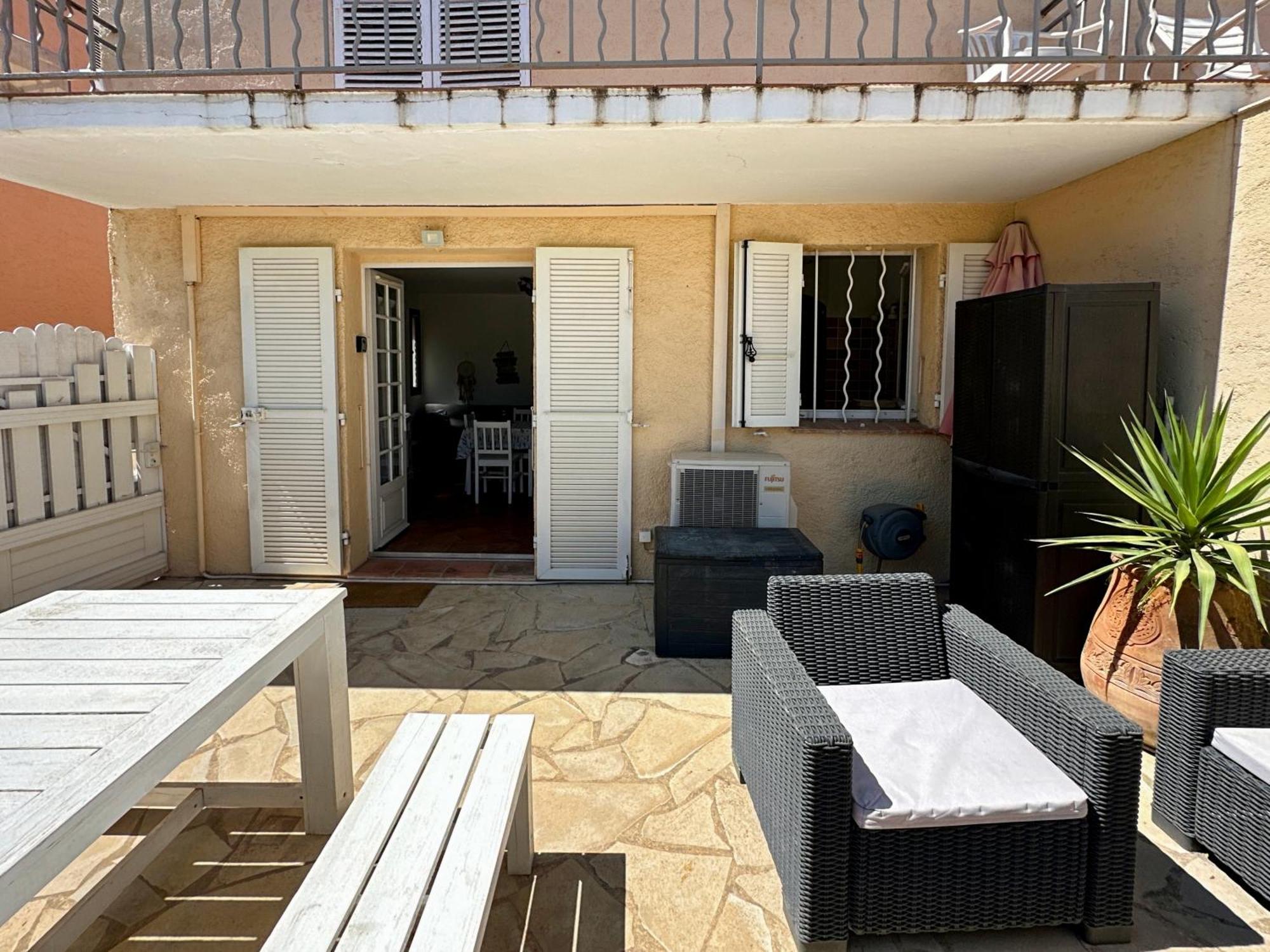 Superbe Emplacement , Terrasse Et Parking! Сен-Тропе Экстерьер фото