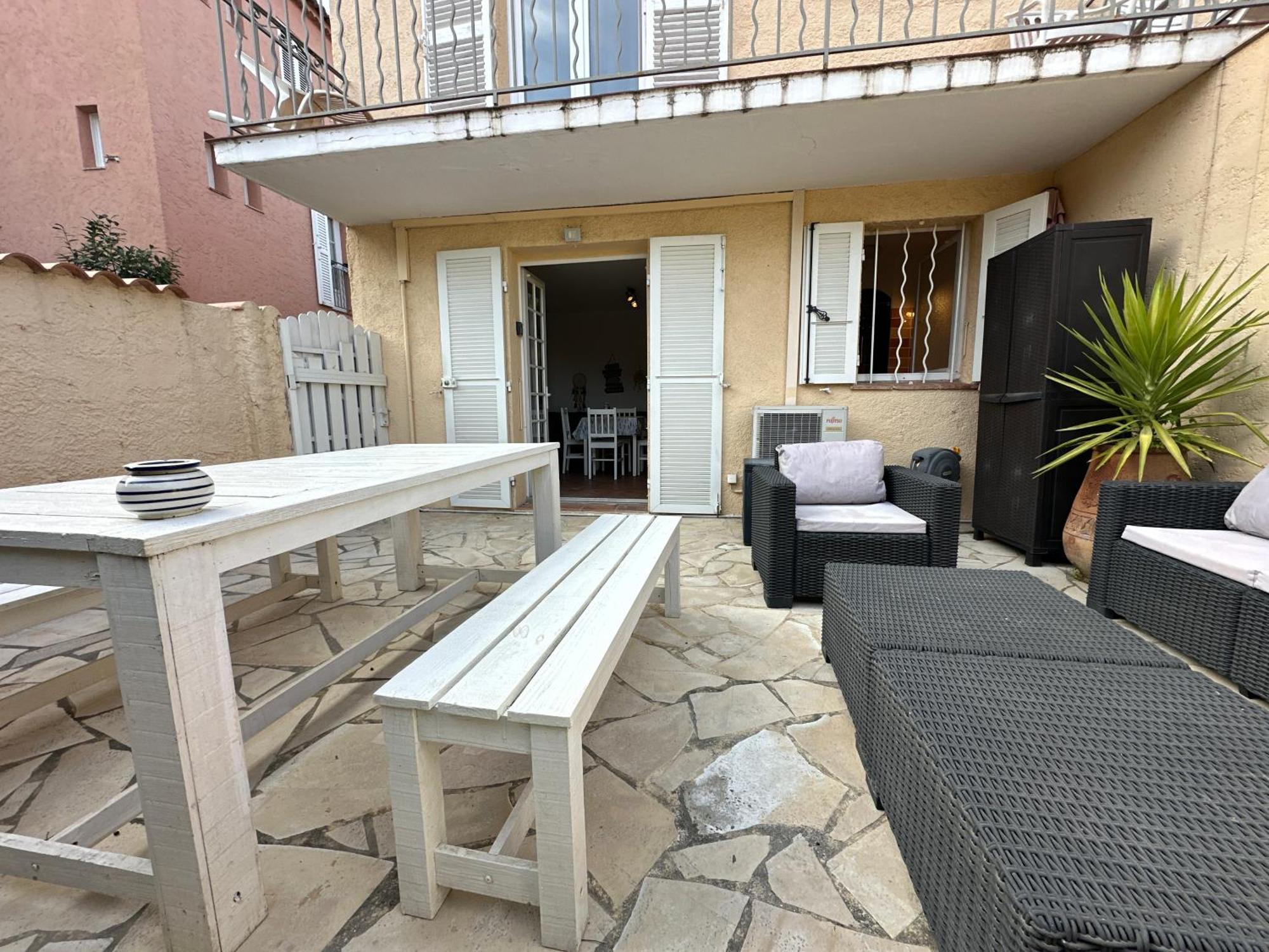 Superbe Emplacement , Terrasse Et Parking! Сен-Тропе Экстерьер фото